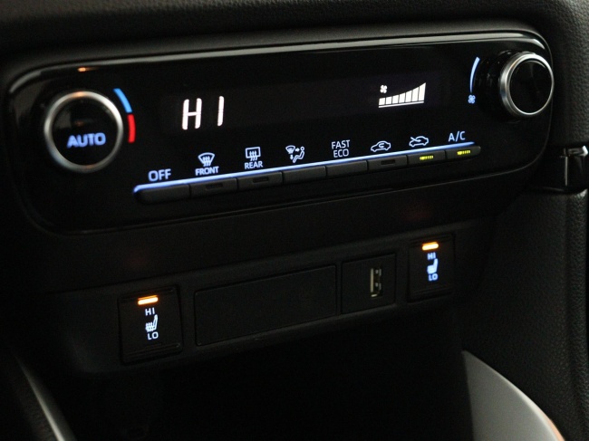 Toyota Yaris - 1.5 Hybrid Style