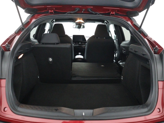 Toyota C-HR - 1.8 Hybrid Dynamic Sport