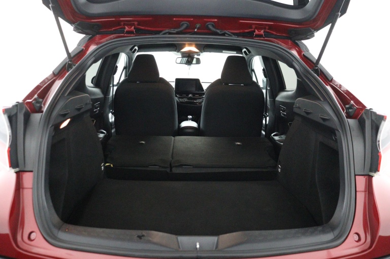 Toyota C-HR - 1.8 Hybrid Dynamic Sport 25