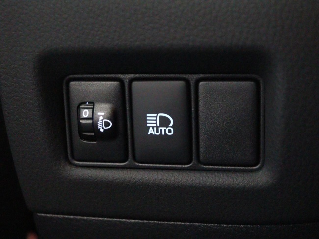 Toyota C-HR - 1.8 Hybrid Dynamic Sport