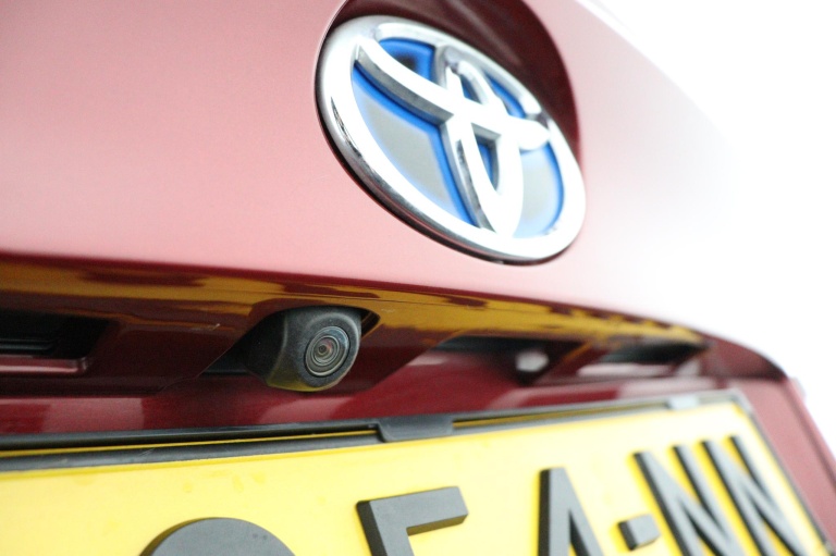 Toyota C-HR - 1.8 Hybrid Dynamic Sport 35