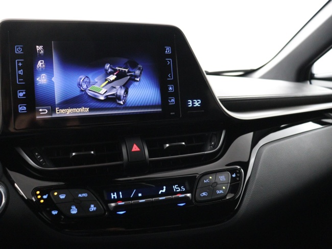 Toyota C-HR - 1.8 Hybrid Dynamic Sport