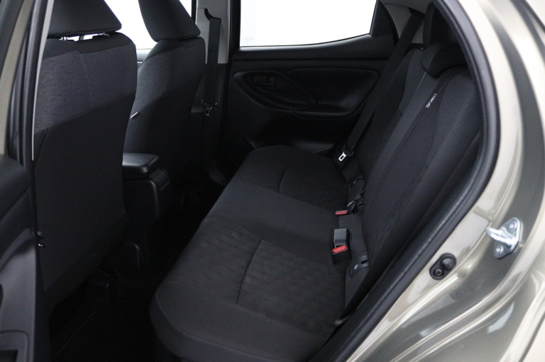 Toyota Yaris - 1.5 Hybrid 115 First Edition 18