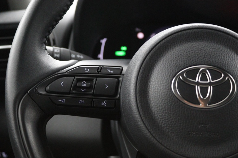 Toyota Yaris - 1.5 Hybrid 115 First Edition 19