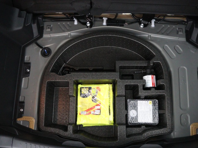 Toyota Yaris - 1.5 Hybrid 115 First Edition