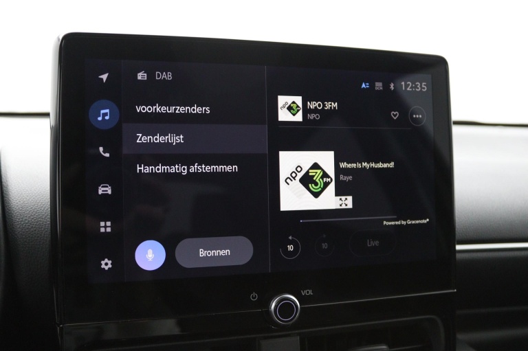 Toyota Yaris - 1.5 Hybrid 115 First Edition 46