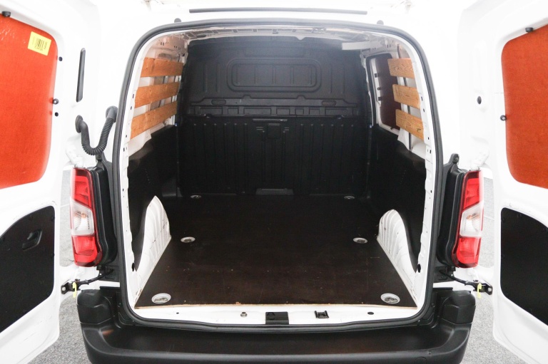 Toyota PROACE CITY - 1.5 D-4D Cool Comfort 24