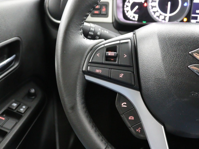 Suzuki Ignis - 1.2 Smart Hybrid Style