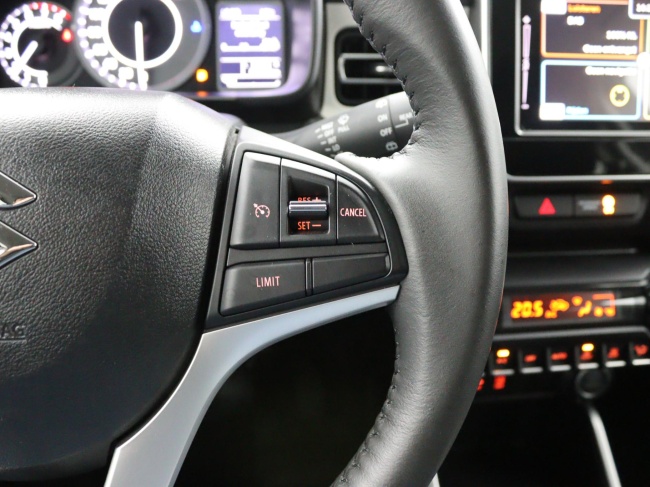 Suzuki Ignis - 1.2 Smart Hybrid Style