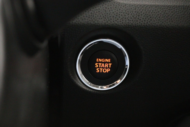 Suzuki Ignis - 1.2 Smart Hybrid Style 21