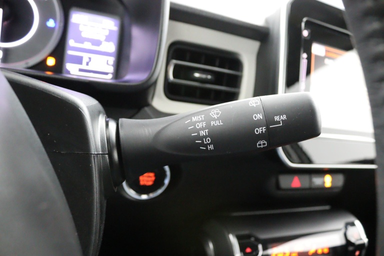 Suzuki Ignis - 1.2 Smart Hybrid Style 24