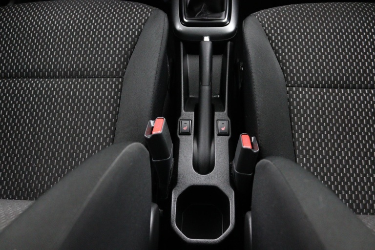 Suzuki Ignis - 1.2 Smart Hybrid Style 26