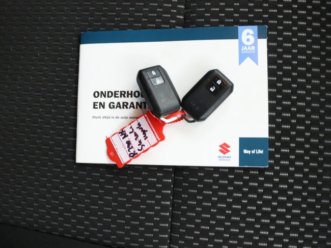 Suzuki Ignis - 1.2 Smart Hybrid Style