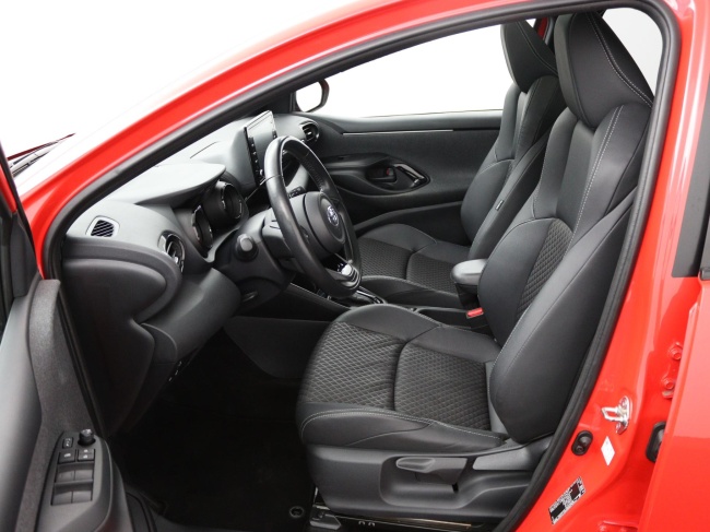 Toyota Yaris - 1.5 Hybrid Executive