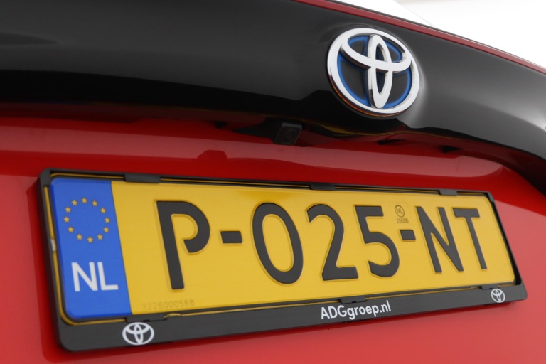 Toyota Yaris - 1.5 Hybrid Executive 37