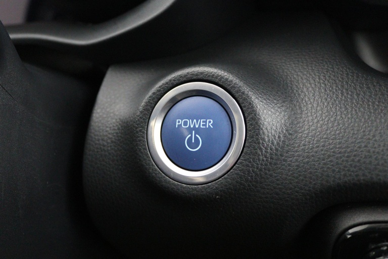 Toyota Yaris - 1.5 Hybrid Executive 39