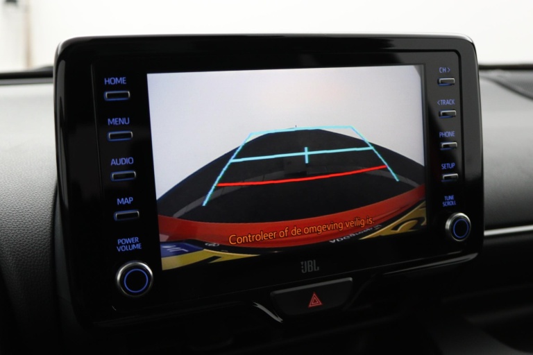 Toyota Yaris - 1.5 Hybrid Executive 9