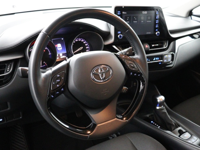 Toyota C-HR - 1.8 Hybrid Business