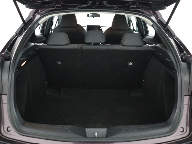 Toyota C-HR - 1.8 Hybrid Business