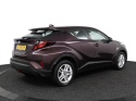 Toyota C-HR - 1.8 Hybrid Business