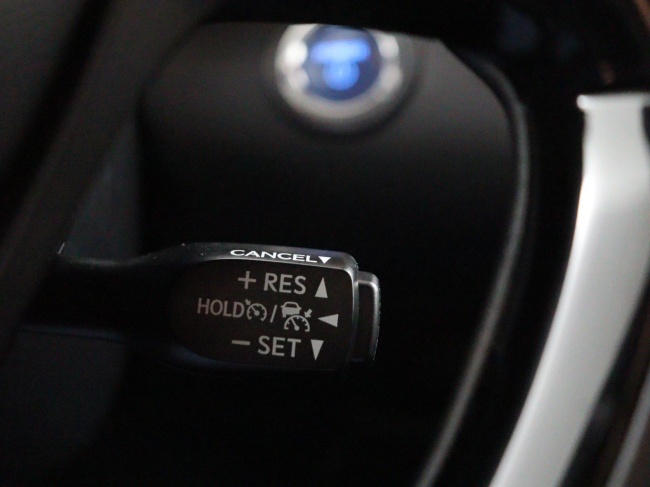 Toyota C-HR - 1.8 Hybrid Business