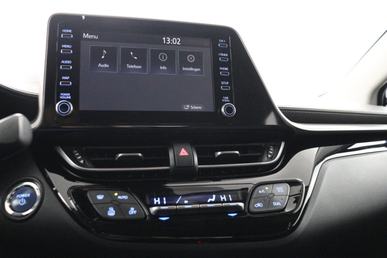 Toyota C-HR - 1.8 Hybrid Business 8