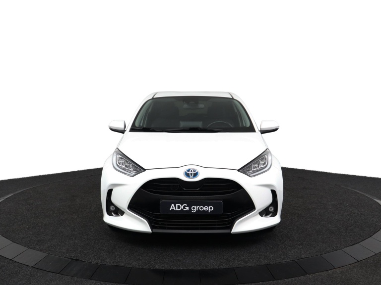 Toyota yaris - 1.5 Hybrid Dynamic 16