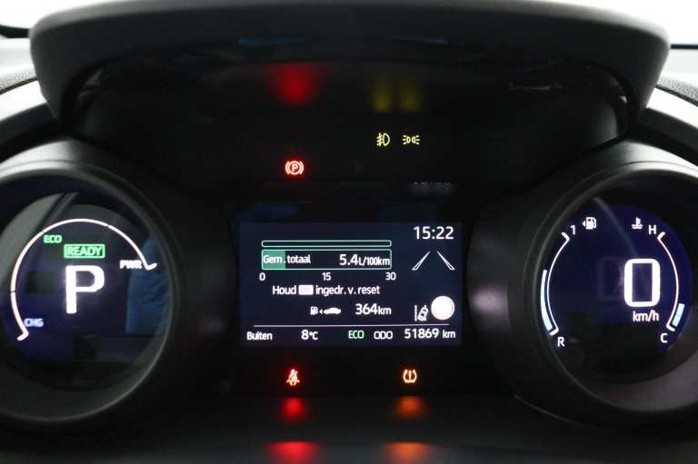 Toyota yaris - 1.5 Hybrid Dynamic 6