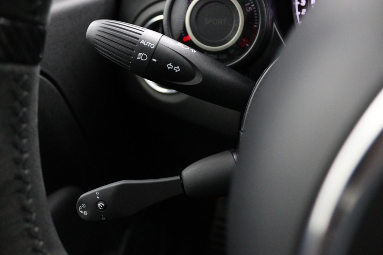 Fiat 500 C - 1.4 T-Jet Abarth Competizione 70th Anniversary 24