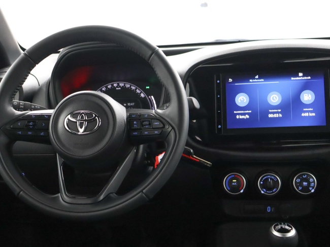 Toyota Aygo X - 1.0 VVT-i MT Play