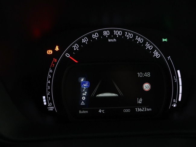 Toyota Aygo X - 1.0 VVT-i MT Play