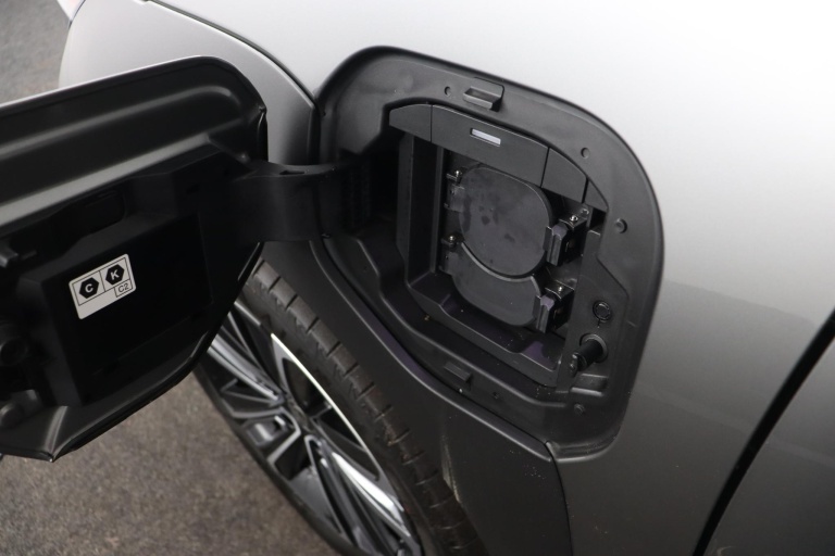 Toyota bZ4X - Premium 4WD 71 kWh 41