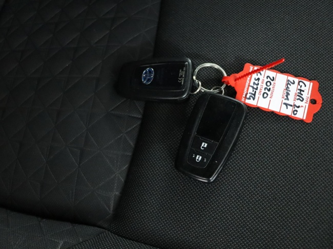 Toyota C-HR - 2.0 Hybrid First Edition