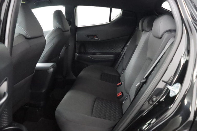 Toyota C-HR - 2.0 Hybrid First Edition 18