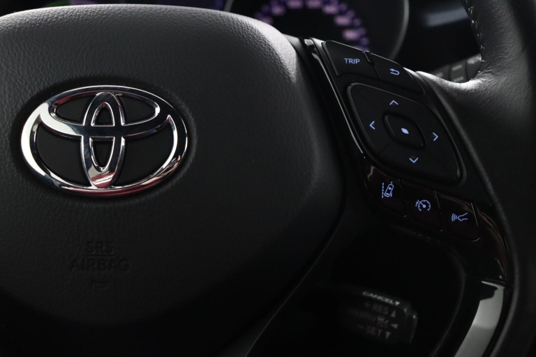 Toyota C-HR - 2.0 Hybrid First Edition 21