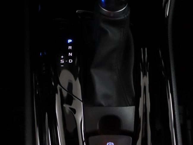 Toyota C-HR - 2.0 Hybrid First Edition