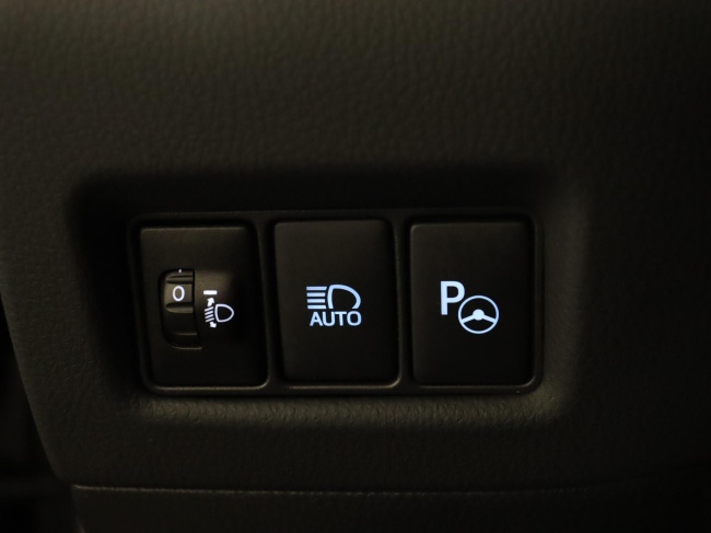 Toyota C-HR - 2.0 Hybrid First Edition