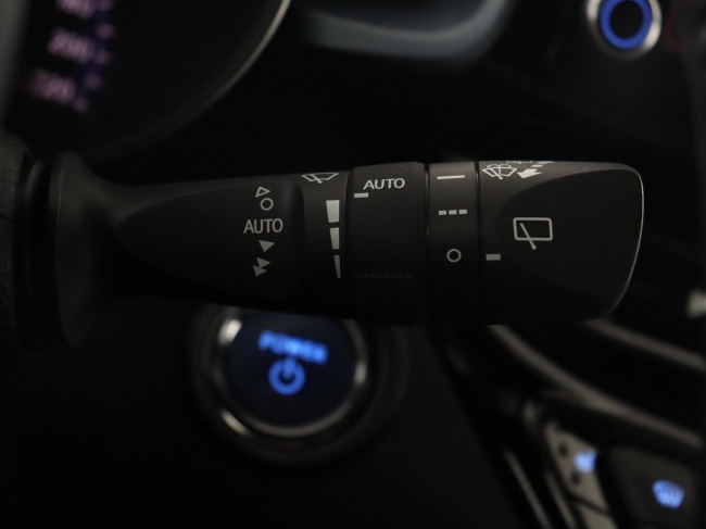 Toyota C-HR - 2.0 Hybrid First Edition