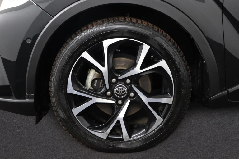 Toyota C-HR - 2.0 Hybrid First Edition 37