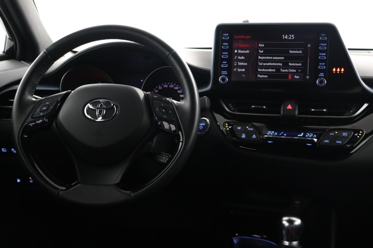Toyota C-HR - 2.0 Hybrid First Edition 52