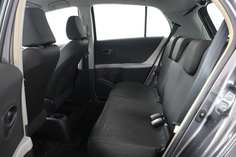 Toyota Yaris - 1.0 VVTi Acces 17