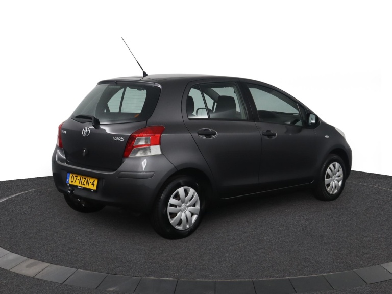 Toyota Yaris - 1.0 VVTi Acces 2