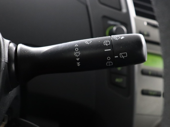 Toyota Yaris - 1.0 VVTi Acces