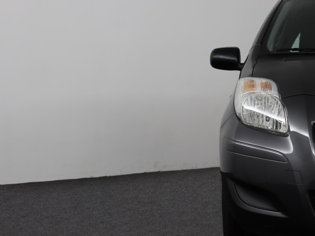 Toyota Yaris - 1.0 VVTi Acces