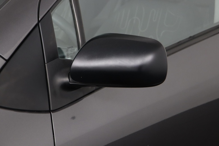 Toyota Yaris - 1.0 VVTi Acces 32