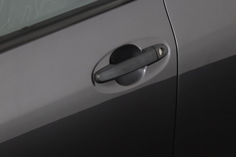 Toyota Yaris - 1.0 VVTi Acces 34