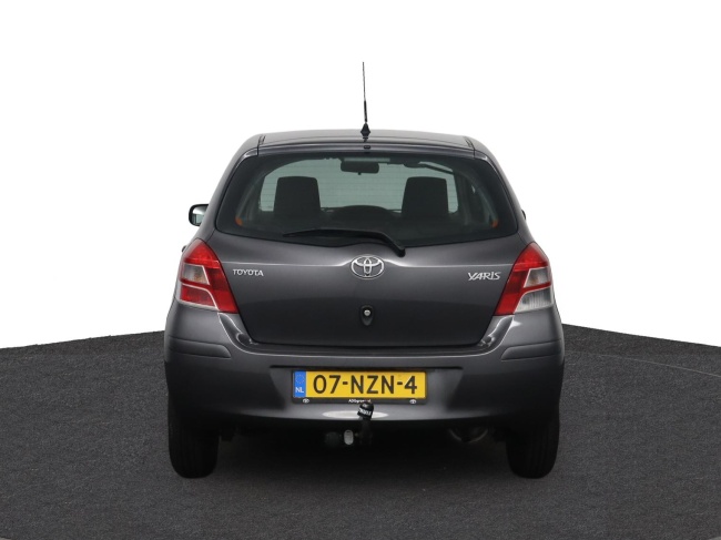 Toyota Yaris - 1.0 VVTi Acces
