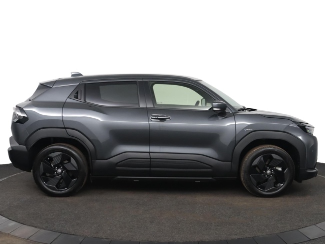 Toyota Urban Cruiser - Dynamic 61 kWh