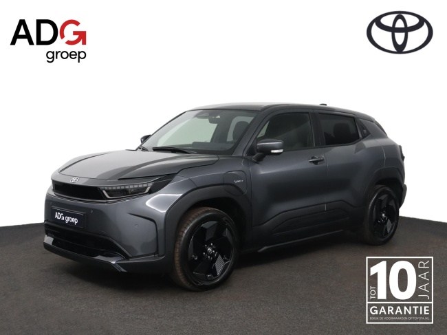 Toyota Urban Cruiser - Dynamic 61 kWh