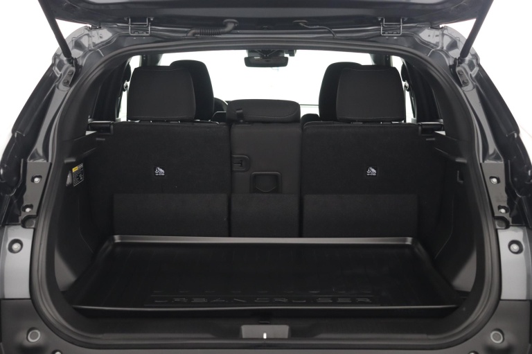 Toyota Urban Cruiser - Dynamic 61 kWh 24